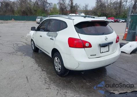 2013 Nissan Rogue S z USA, uszkodzony, nr VIN JN8AS5MT2DW538612